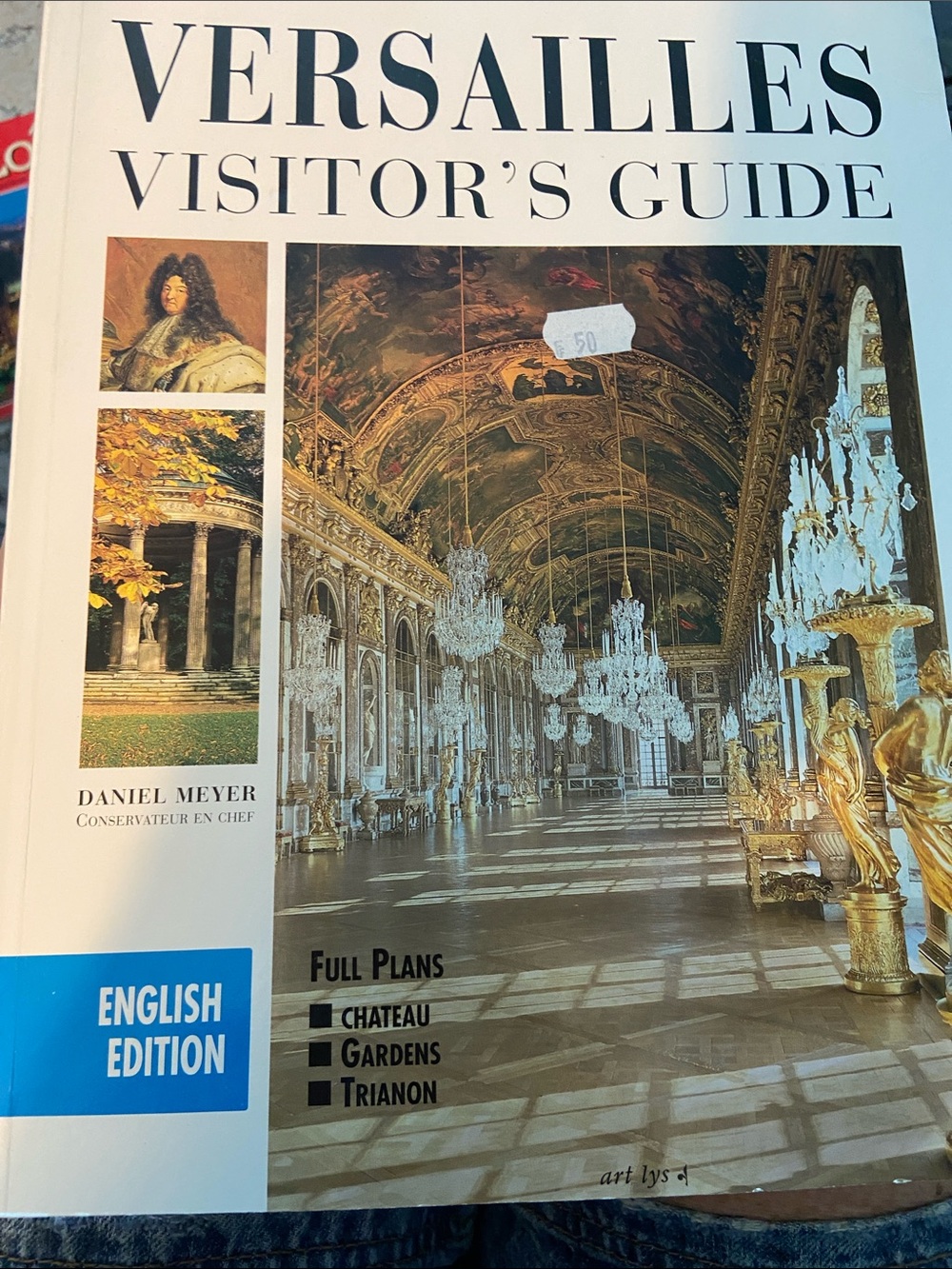 Versailles Visitors Guide